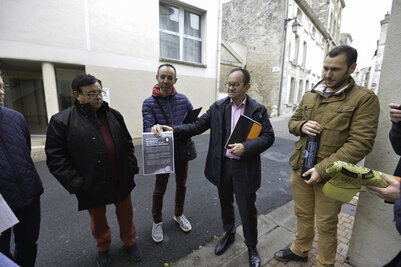 Expérimentation de la collecte en sacs colline Saint-André à Niort ©Darri