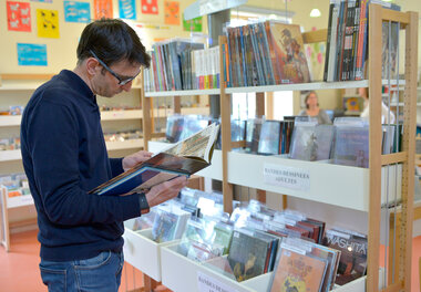 Médiathèque de Villiers-en-Plaine