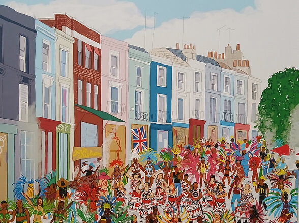 Planche de l'album illustrant un défilé animé de participants en costumes à plumes dans une rue aux façades londoniennes colorées - Agrandir l'image, fenêtre modale