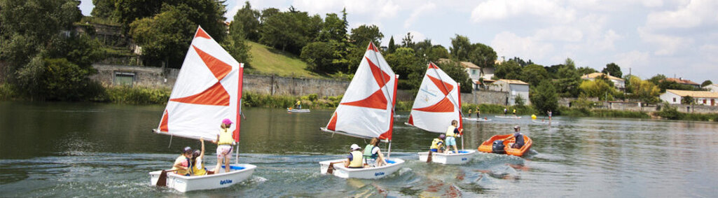 Base nautique de Noron à Niort, cours de voile ©CBarré