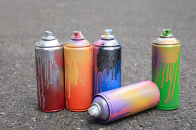 Stage de graff au terrain de basket de Saint-Liguaire