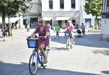 pENSEZ À LA LOCATION LONGUE DURÉE.