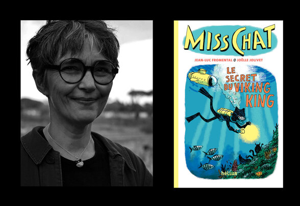 Joëlle Jolivet, dessinatrice et illustratrice, aux côtés de la couverture de Miss Chat – Le Secret du Viking King - Agrandir l'image, fenêtre modale