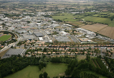 Vue aérienne quartier Saint-Liguaire Niort © 4 Vents