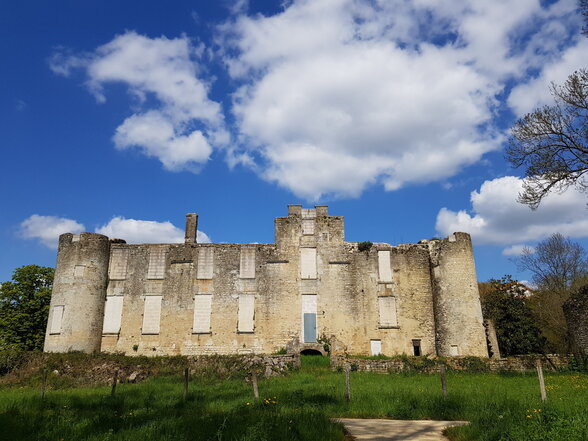 Chateau de Mursay - Agrandir l'image, fenêtre modale