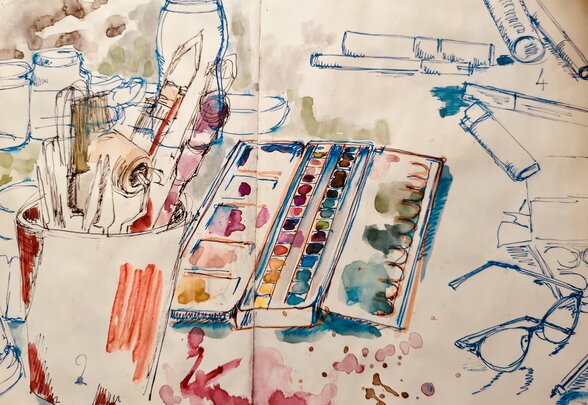 Carnet de croquis aquarelle illustrant une palette de peinture, des pinceaux et des fournitures d'atelier - Agrandir l'image, fenêtre modale