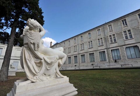 Jardin du musée Bernard d'Agesci : Somnolence par Frédéric-Etienne Leroux